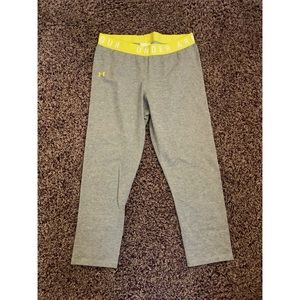 NWOT Cropped Leggings